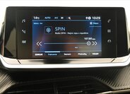 Peugeot 2008 SUV 1,5 l 81 kw