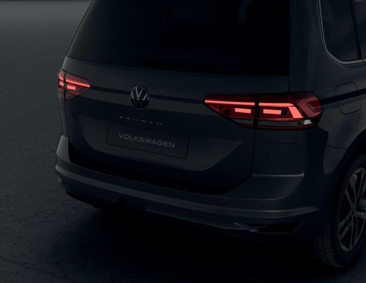 Volkswagen Touran MPV 1,5 l 110 kw