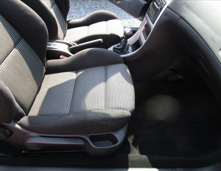 Peugeot 307 Kabriolet 2,0 l 100 kw