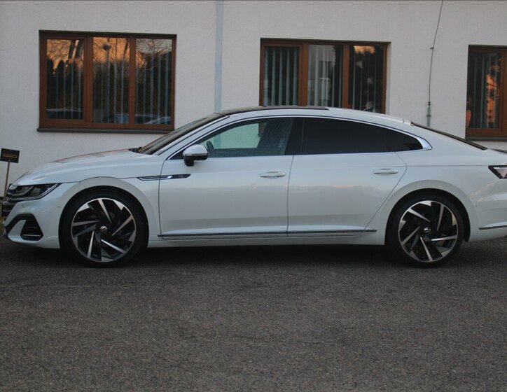 Volkswagen Arteon Liftback 2,0 l 147 kw