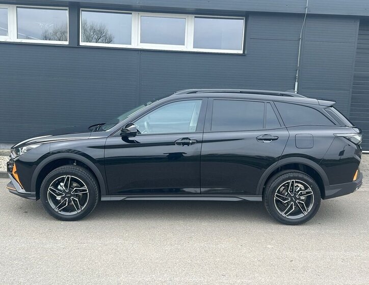 Dongfeng Ostatní Kombi 1,5 l 85 kw