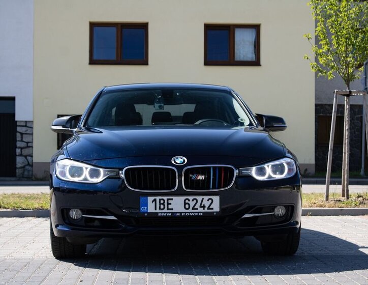 BMW Řada 3 Sedan / Limuzína 3,0 l 225 kw