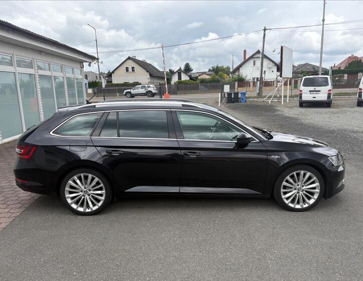 Škoda Superb 3