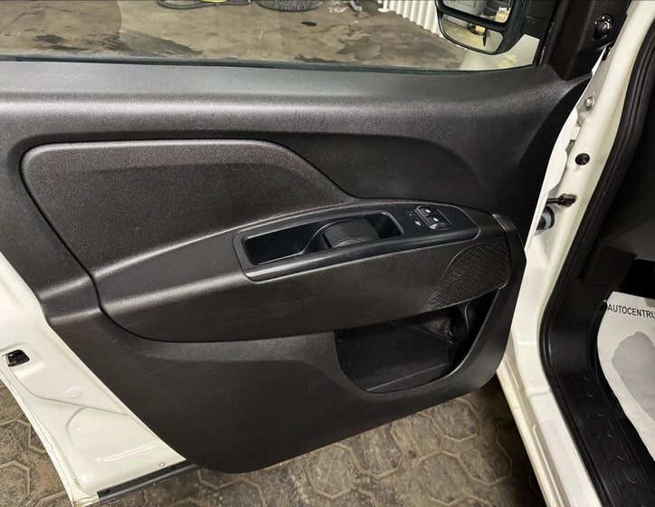 Fiat Dobló cargo Ostatní 1,4 l 88 kw