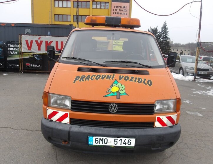 Volkswagen Transporter Ostatní 2,4 l 57 kw