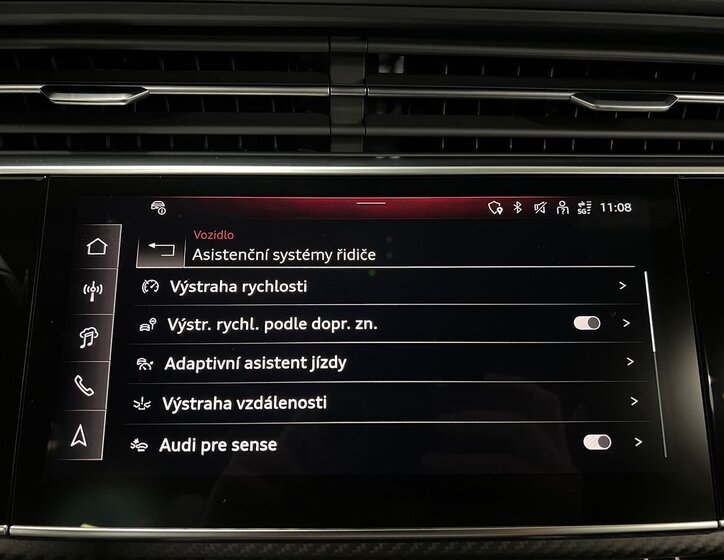 Audi Q8 SUV / Terénní 3,0 l 210 kw