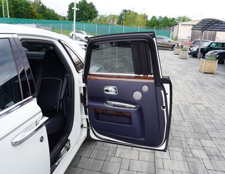 Rolls-Royce Ghost 18