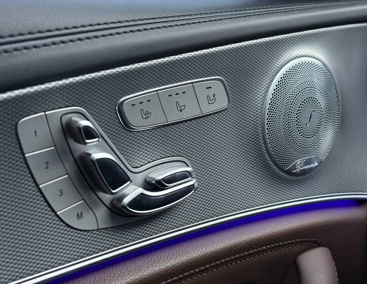 Mercedes-Benz Třídy E Sedan / Limuzína 4,0 l 420 kw