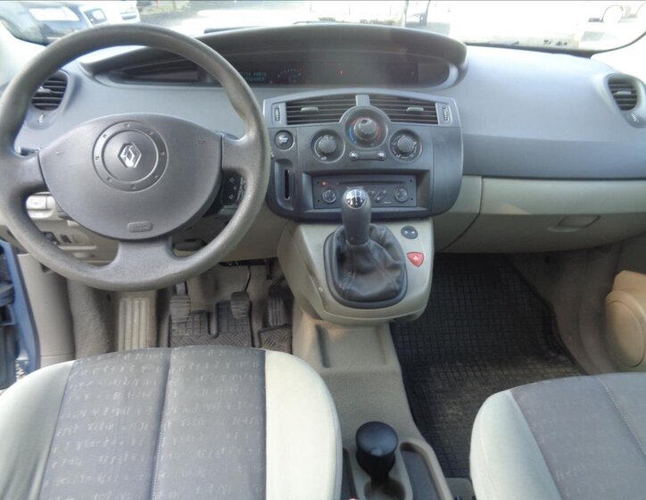 Renault Scénic Kombi 1,6 l 83 kw