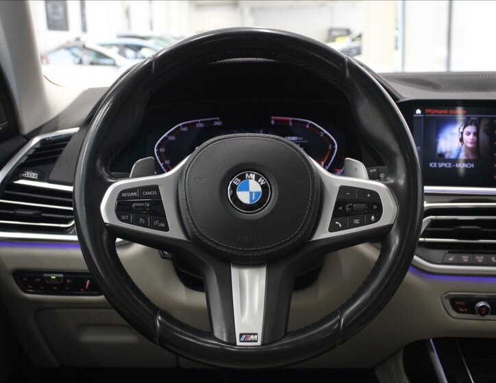 BMW X7 SUV / Terénní 3,0 l 195 kw