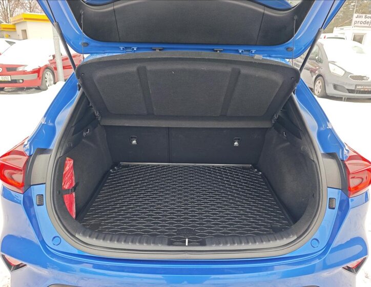 KIA XCeed SUV 1,5 l 118 kw