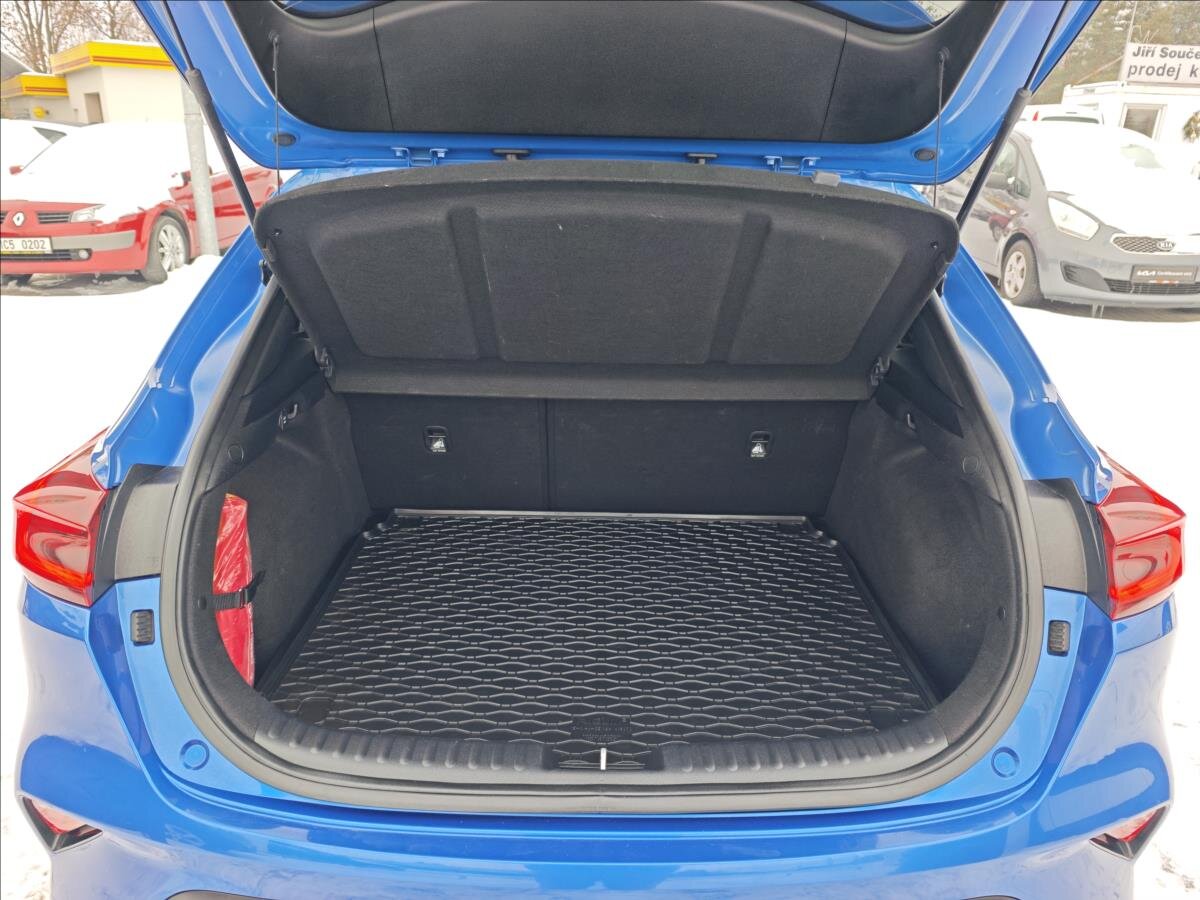 KIA XCeed SUV 1,5 l 118 kw