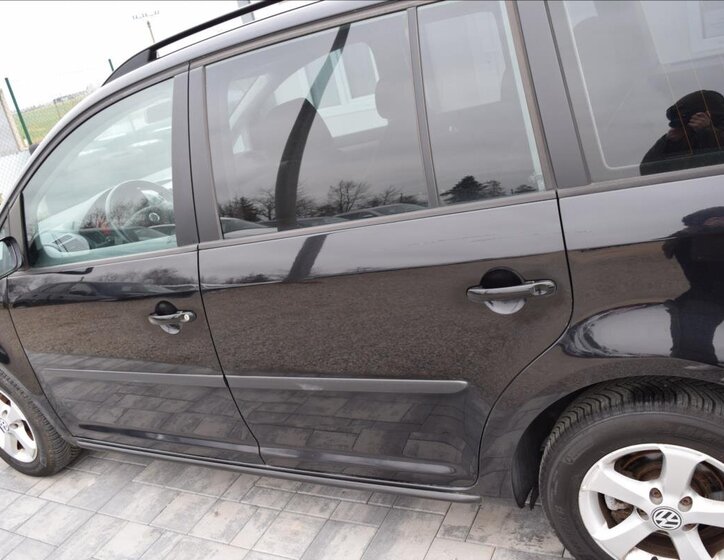 Volkswagen Touran MPV 1,4 l 103 kw