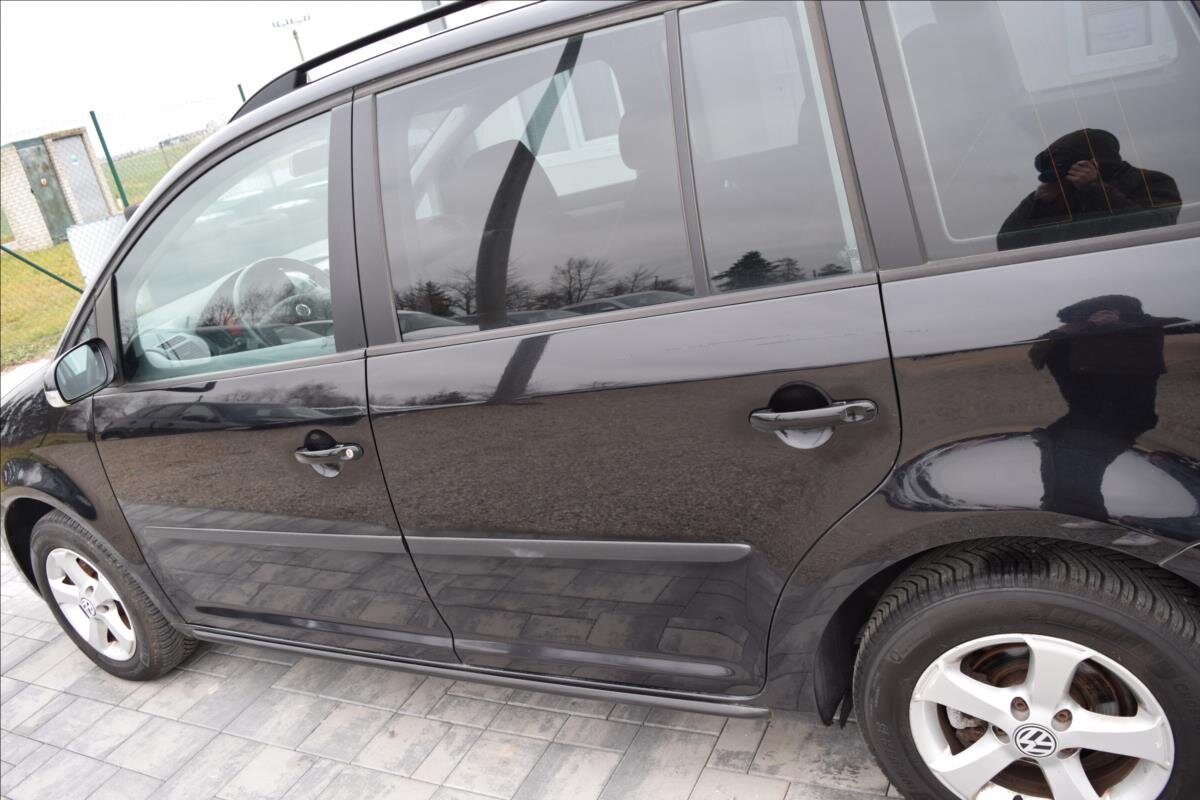 Volkswagen Touran MPV 1,4 l 103 kw