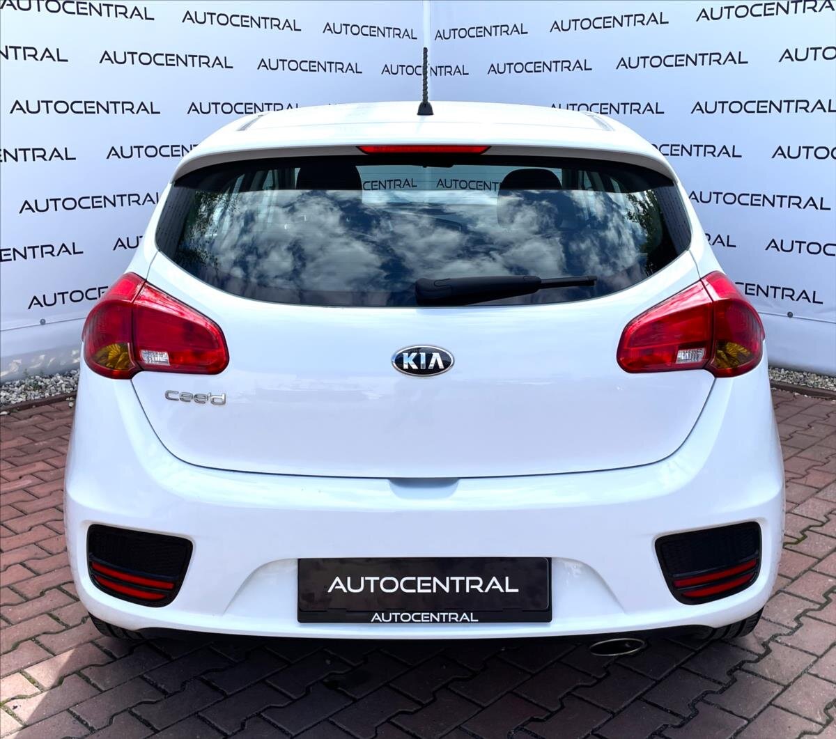 KIA Ceed Hatchback 1,4 l 73 kw
