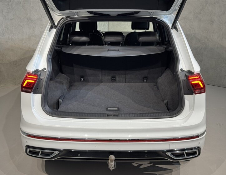 Volkswagen Tiguan Allspace SUV / Terénní 2,0 l 147 kw