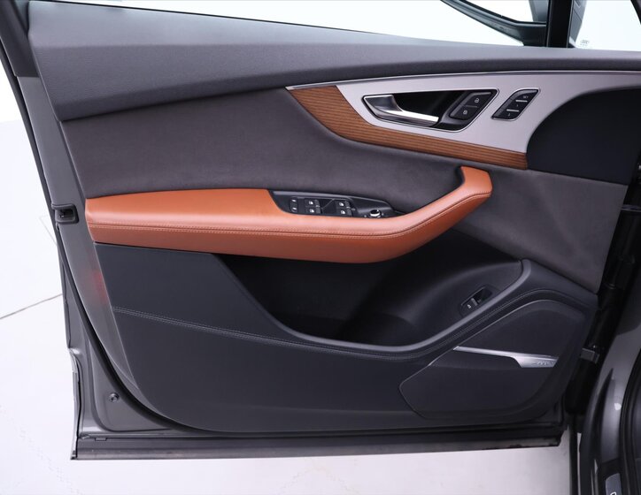 Audi Q7 SUV 3,0 l 200 kw