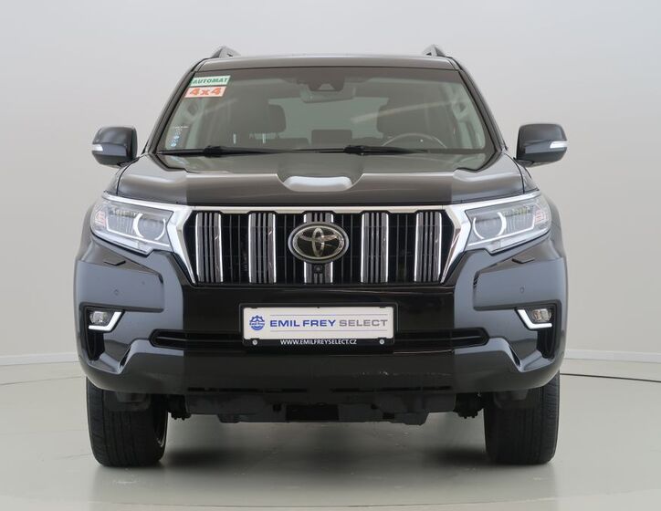 Toyota Land Cruiser 2