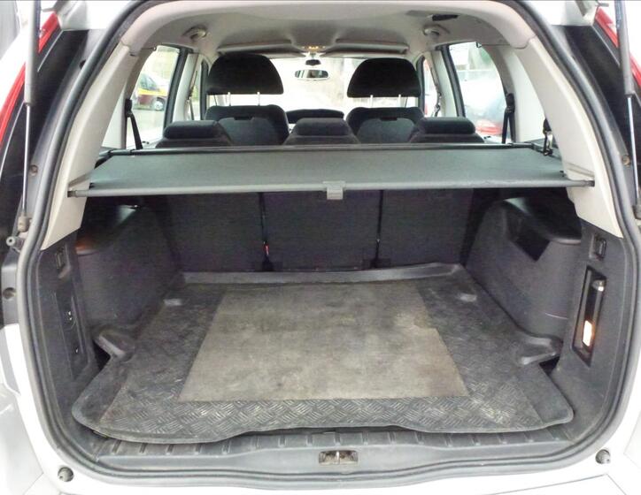 Citroën Grand C4 Picasso 19