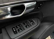 Volvo XC90 SUV 2,0 l 173 kw