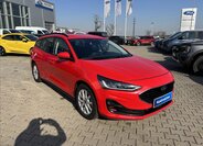 Ford Focus Kombi 999,0 92 kw