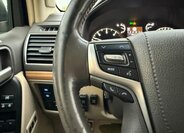 Toyota Land Cruiser 12