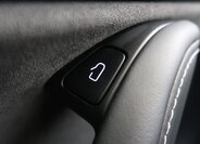 Tesla Model Y SUV 0,0 378 kw