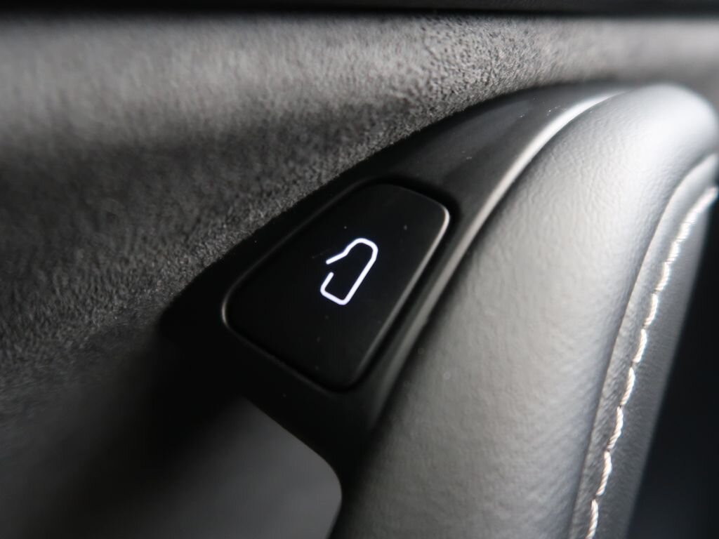 Tesla Model Y SUV 0,0 378 kw