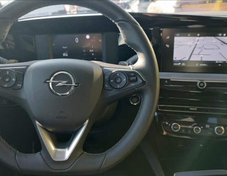 Opel Mokka Hatchback 1,2 l 96 kw