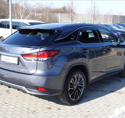 Lexus RX 450h 5