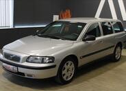 Volvo V70 2