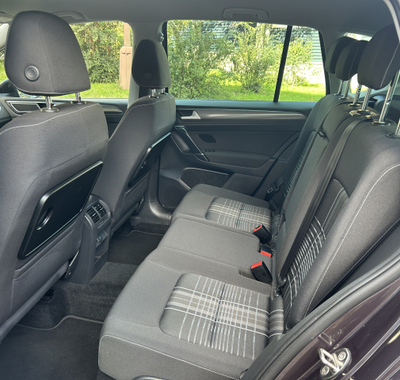 Volkswagen Golf Sportsvan 34