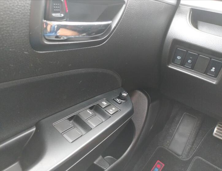 Suzuki Swift 15
