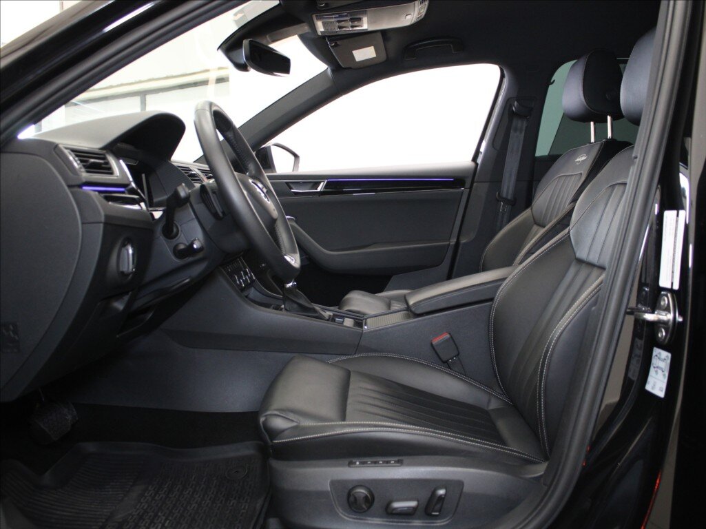 Škoda Superb Kombi 2,0 l 147 kw