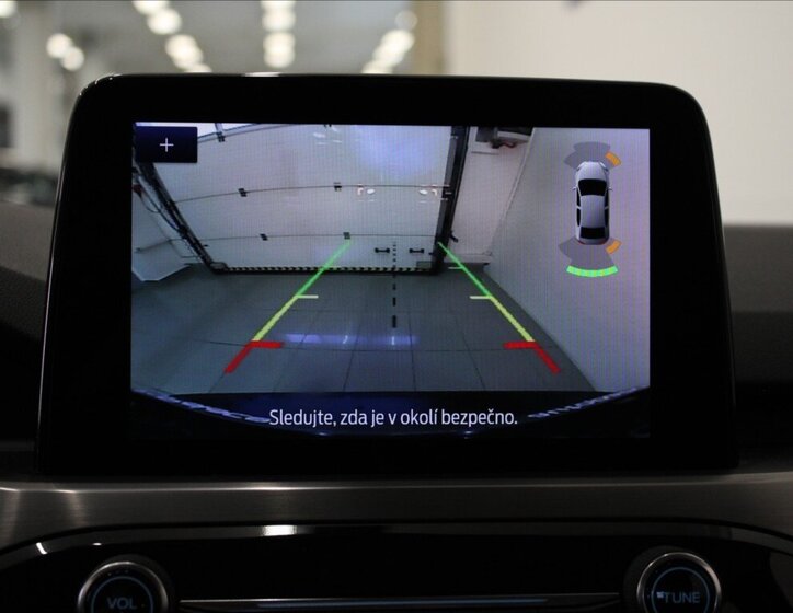 Ford Kuga SUV 1,5 l 88 kw