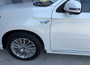 Mitsubishi Outlander 7