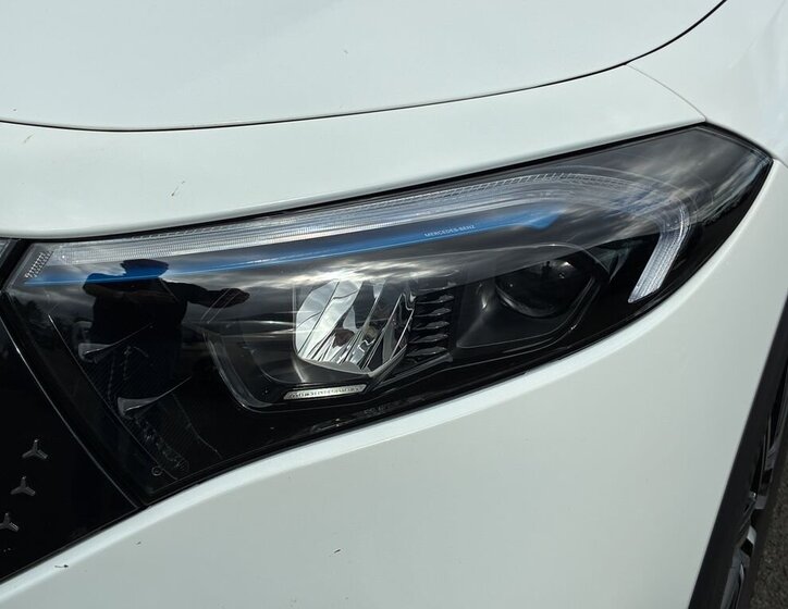 Mercedes-Benz EQB SUV / Terénní 0,0 168 kw