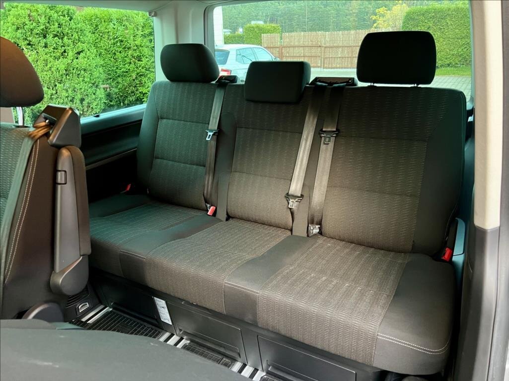 Volkswagen Multivan VAN / Minibus 2,0 l 150 kw