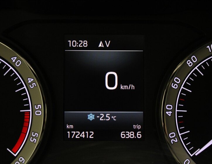 Škoda Karoq SUV 1,6 l 85 kw