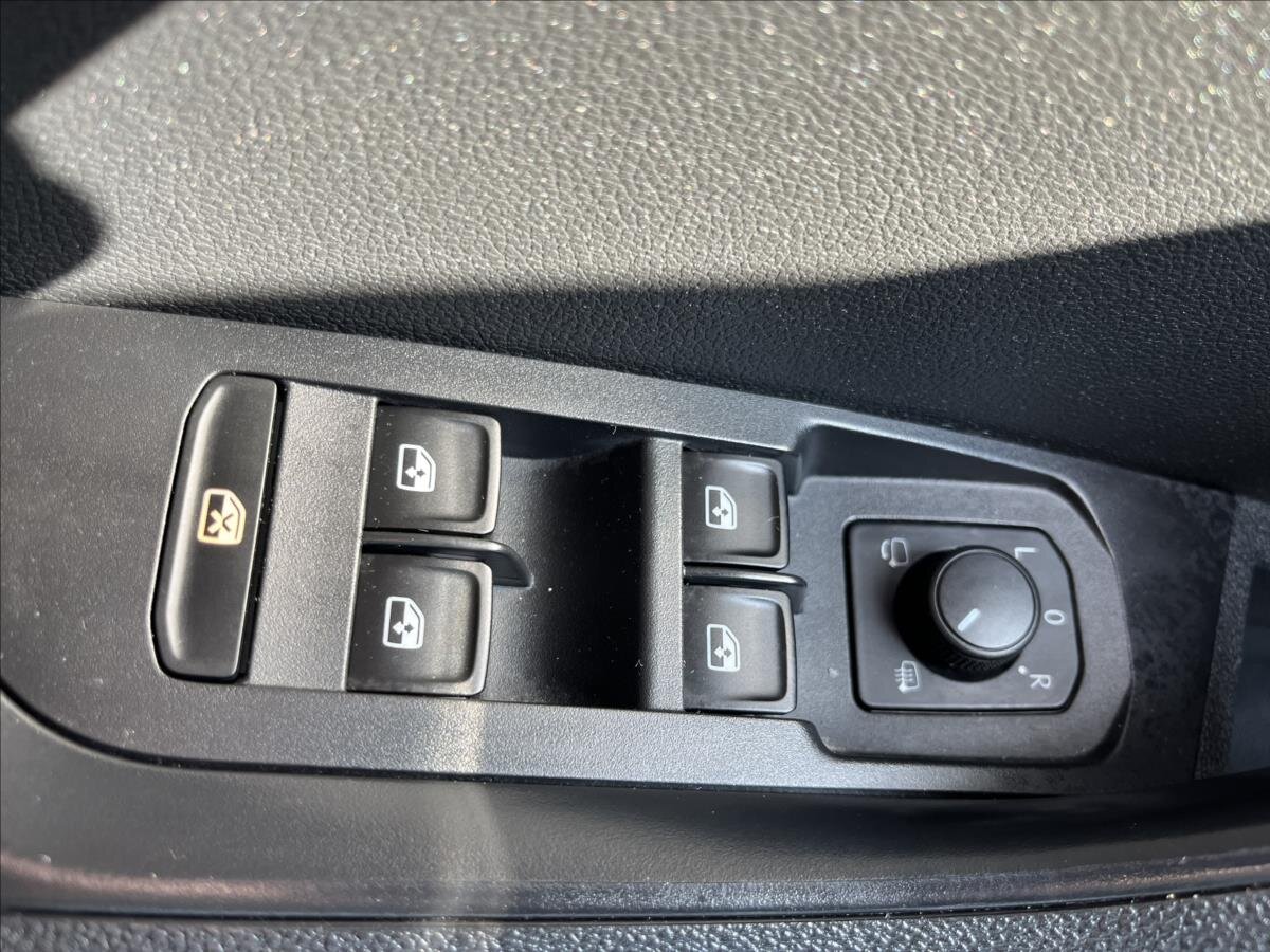 Škoda Karoq SUV / Terénní 2,0 l 110 kw