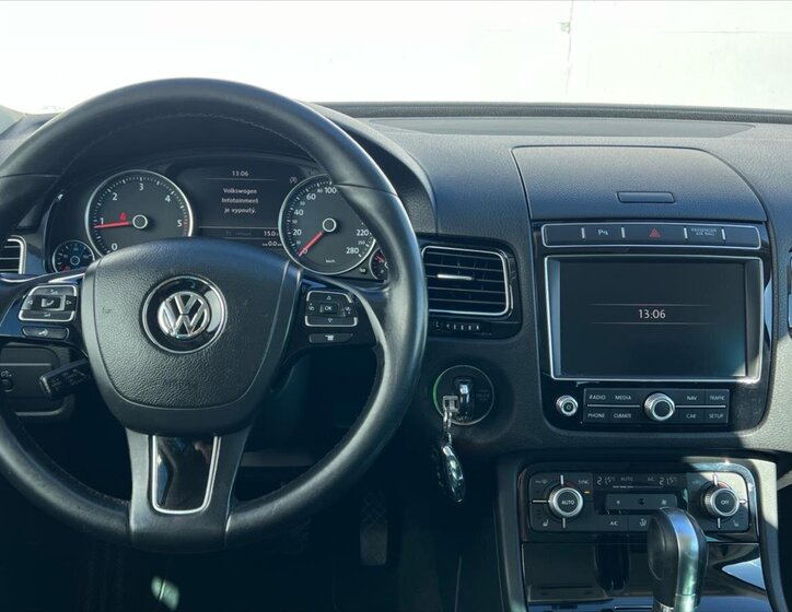 Volkswagen Touareg Kombi 3,0 l 193 kw