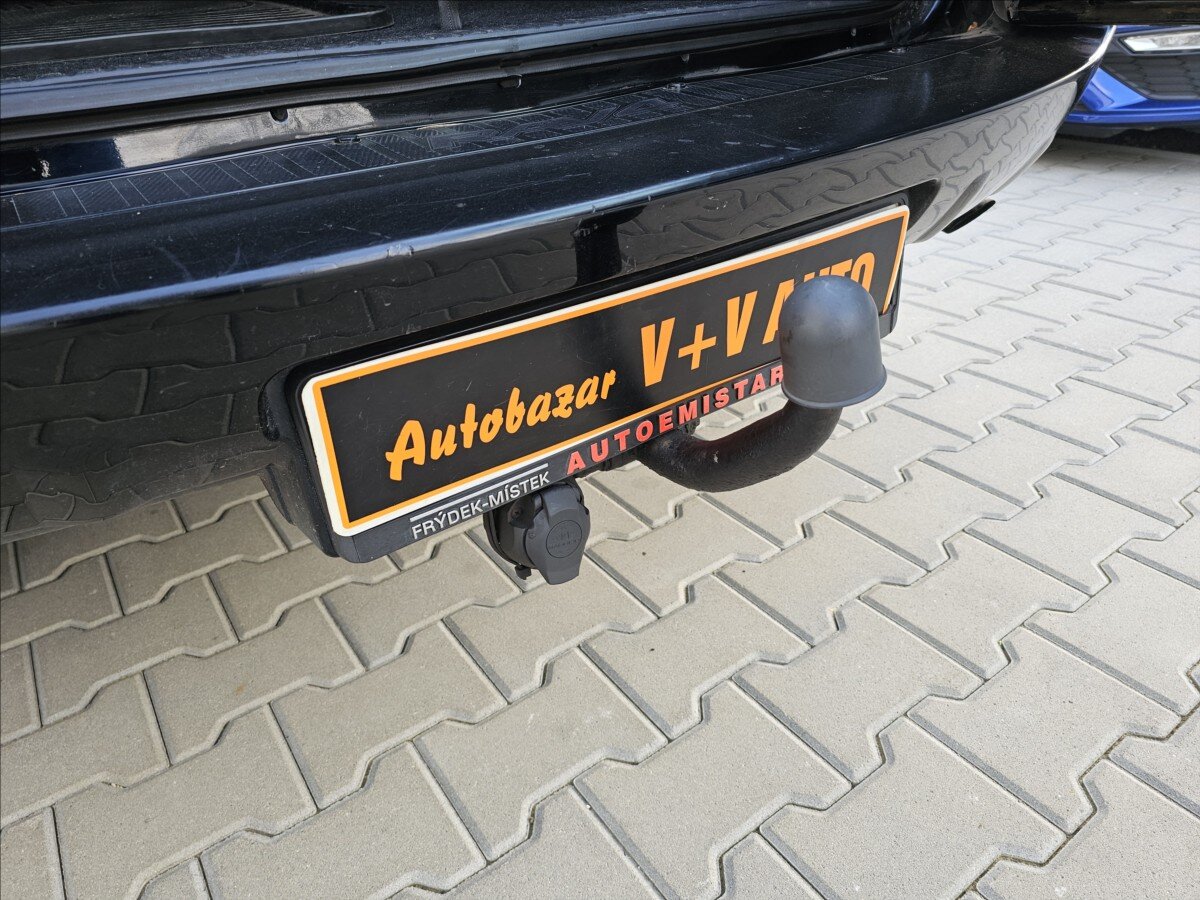 Toyota RAV4 Kombi 2,2 l 100 kw