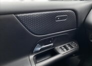 Mercedes-Benz GLB SUV 2,0 l 140 kw