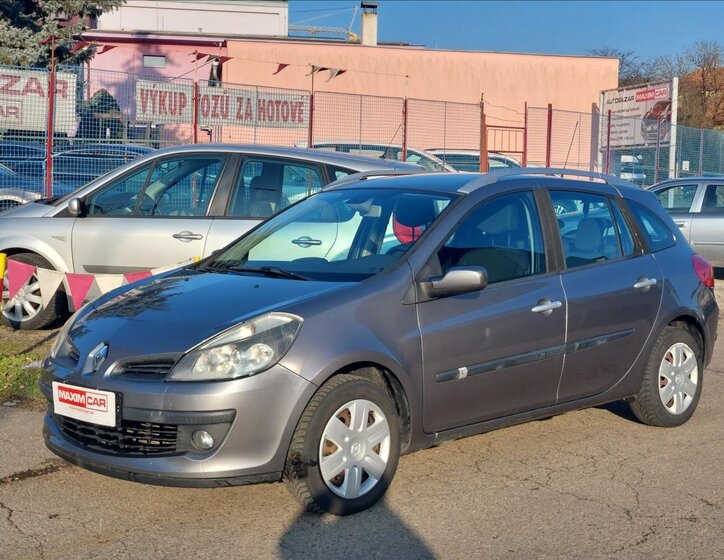 Renault Clio Kombi 1,1 l 74 kw