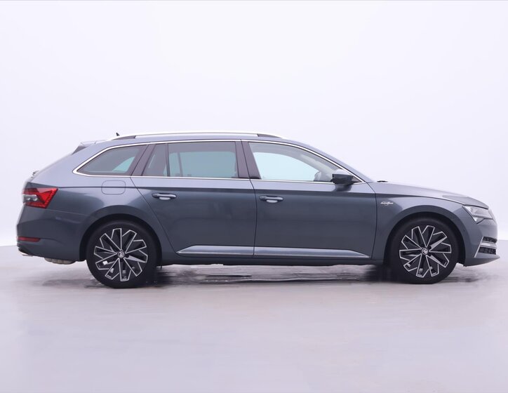 Škoda Superb Kombi 2,0 l 200 kw