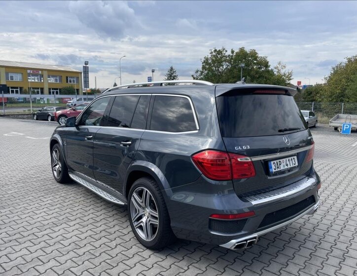 Mercedes-Benz GL Ostatní 5,5 l 410 kw