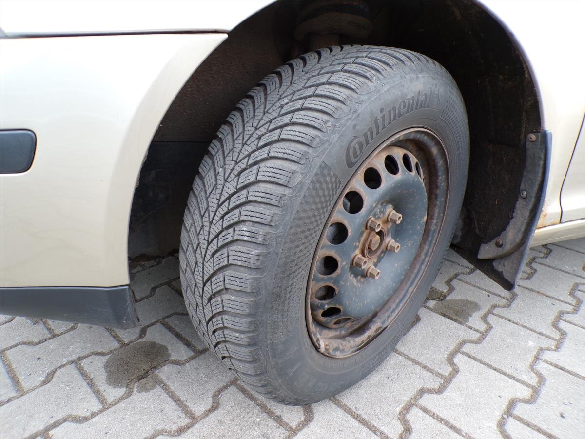 Škoda Octavia Kombi 2,0 l 103 kw