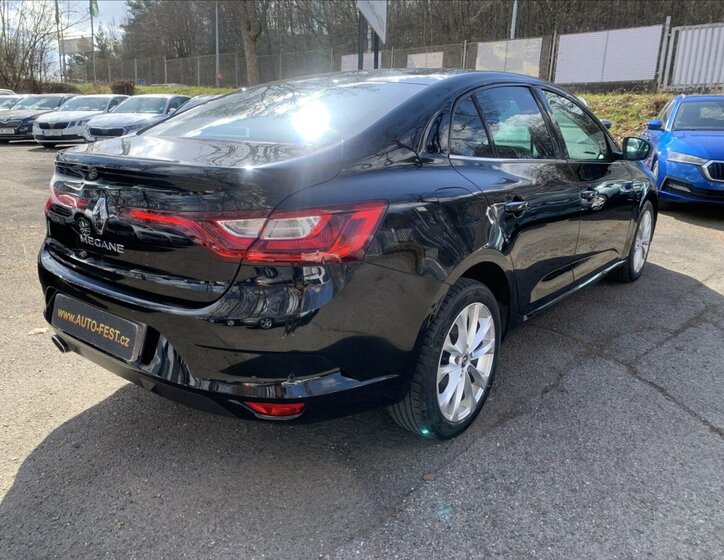 Renault Mégane Sedan / Limuzína 1,5 l 81 kw