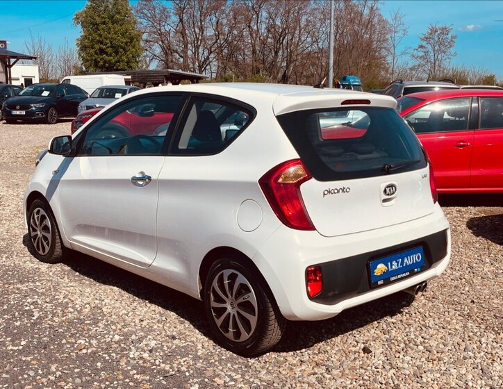 KIA Picanto Hatchback 998,0 51 kw