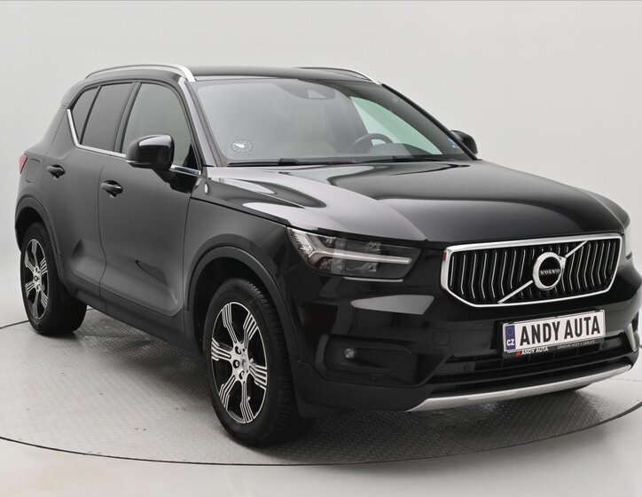 Volvo XC40 SUV 2,0 l 140 kw
